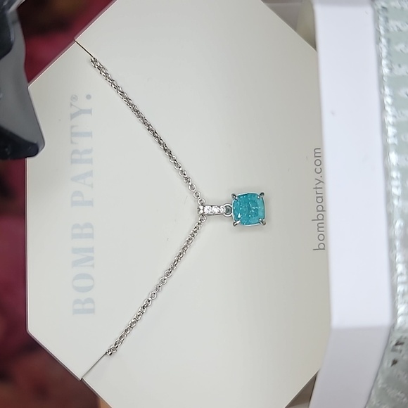 .925 Solid Sterling Neclace - Picture 2 of 3